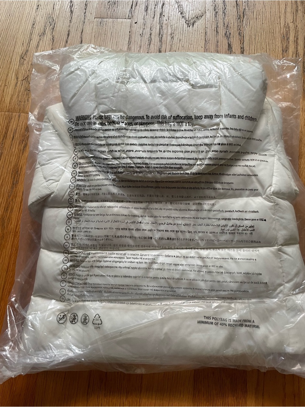 NWT Ralph Lauren White Classic Puffer Jacket with Hood baby 9 months - Picture 3 of 3